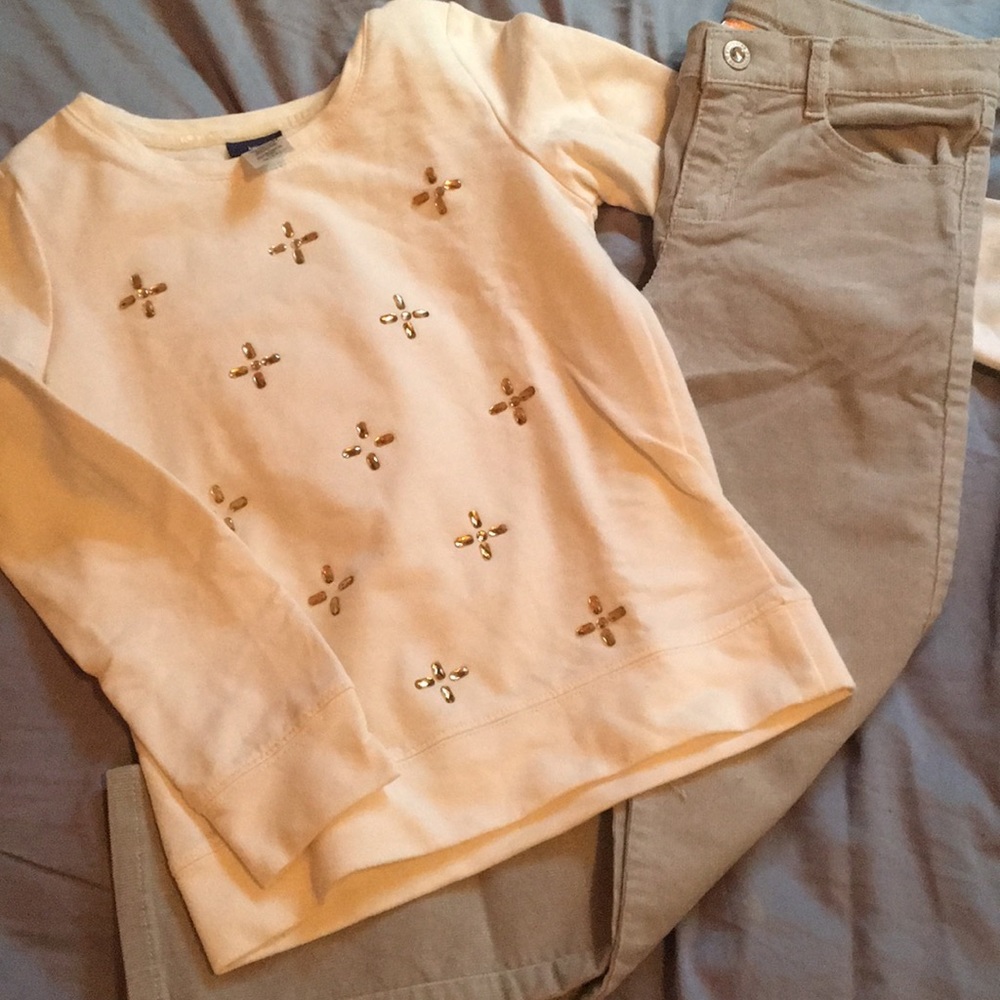 GIRLS SIZE 7 CORDUROY PANTS WITH TOP
